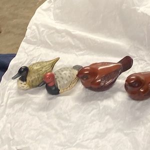 Figurines